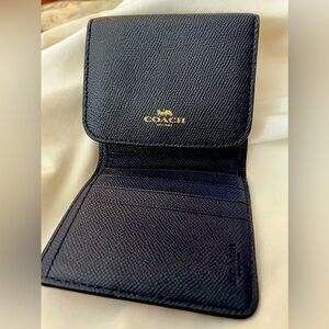 NWOT Coach Trifold Navy Wallet